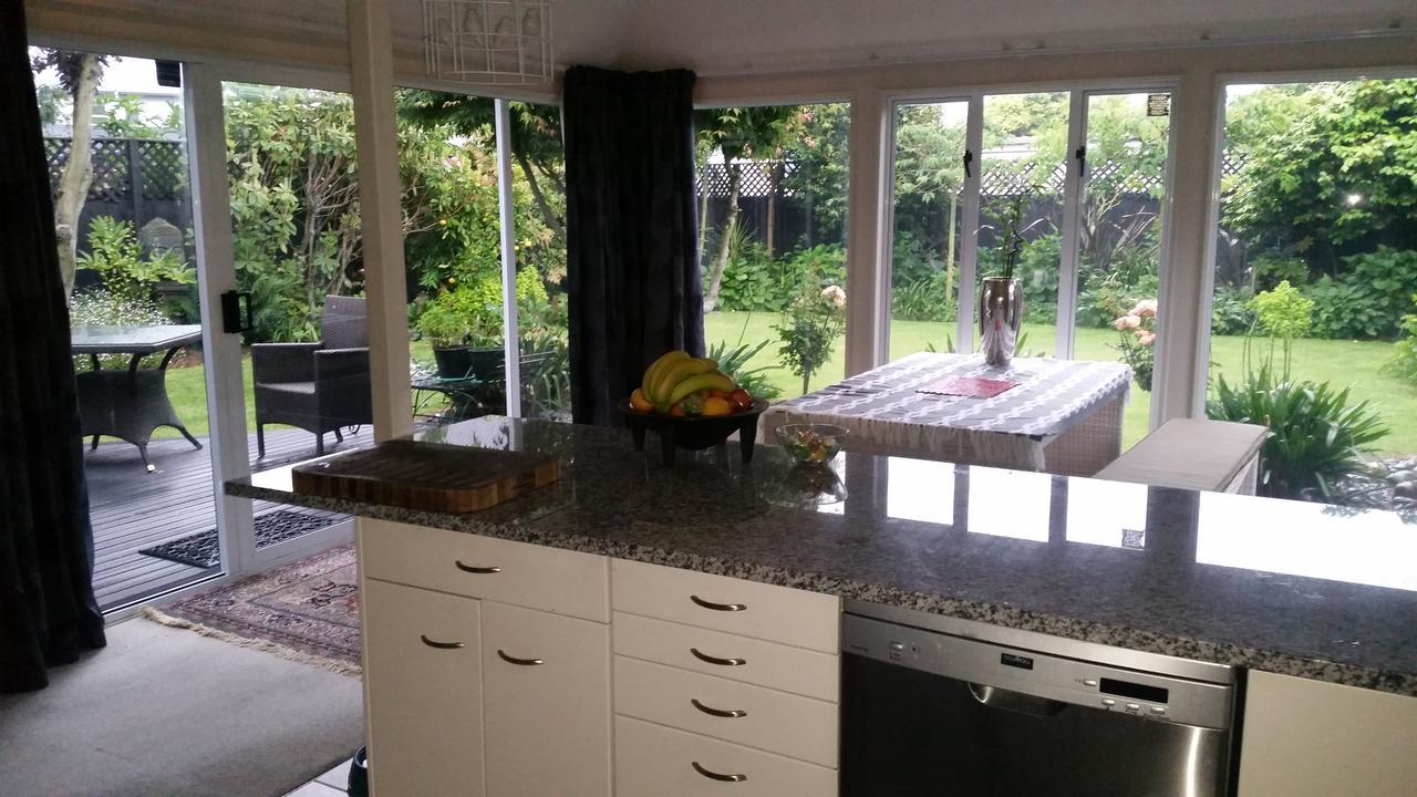 Berni'S Boutique Bnb Christchurch Kültér fotó